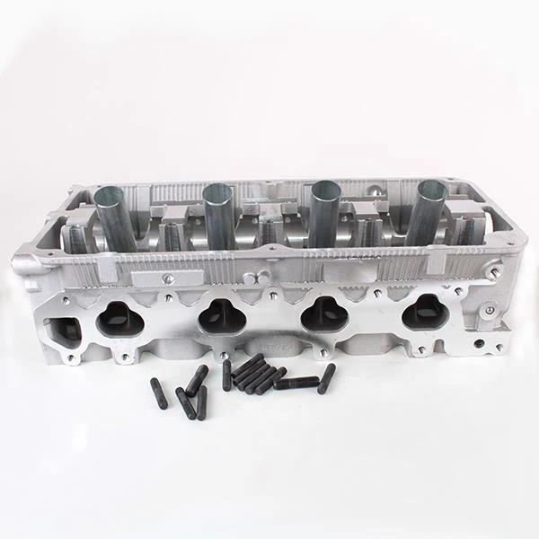 Головка блока цилиндров 2.4 Грейт Вол Ховер SMD305479 