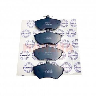 Колодки тормозные передние с ушком PREMIUM Чери Амулет (PR2239) A11-3501080